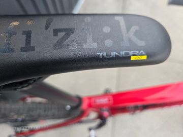 Used Cannondale Scalpel Shimano Deore XT 2023 Mountainbike, Red — image 4 of 7