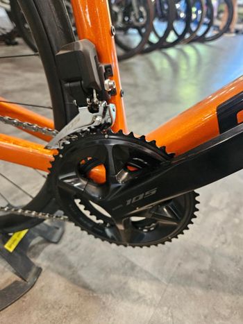 Used BMC Teammachine SLR FOUR 2024 2024 Road & Gravel, Orange — image 4 of 4