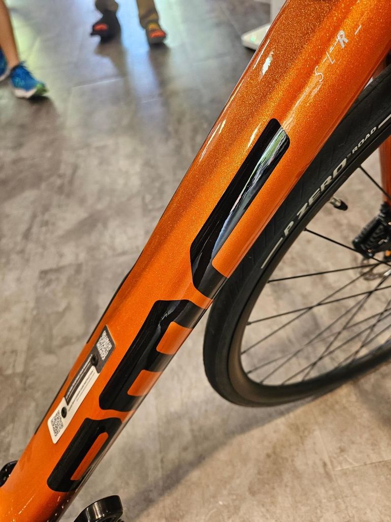 Used BMC Teammachine SLR FOUR 2024 2024 Road & Gravel, Orange — image 2 of 4