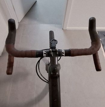 Used BMC URS ONE 2021 2021 Road & Gravel, Black — image 6 of 9