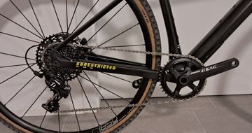 Used BMC URS ONE 2021 2021 Road & Gravel, Black — image 2 of 9
