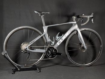 Used CUBE AGREE C:62 2022 2022 Road & Gravel, Light Gray — image 5 of 14