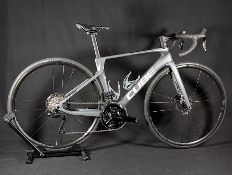 Used CUBE AGREE C:62 2022 2022 Road & Gravel, Light Gray — image 5 of 14