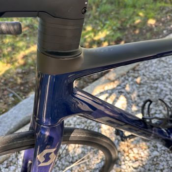 Used Scott Addict 10 2024 2024 Road & Gravel, Blue — image 8 of 10
