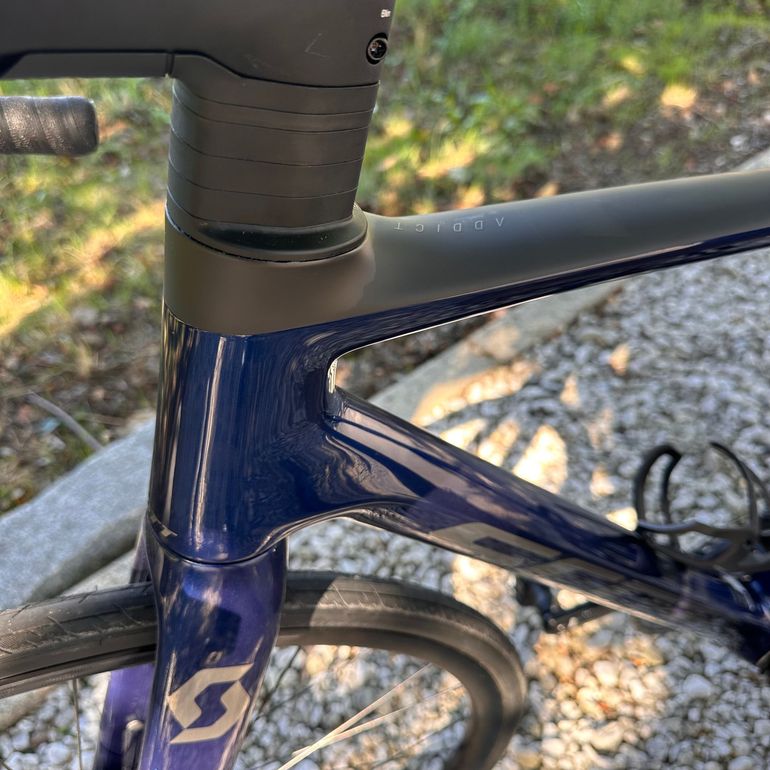 Used Scott Addict 10 2024 2024 Road & Gravel, Blue — image 8 of 10