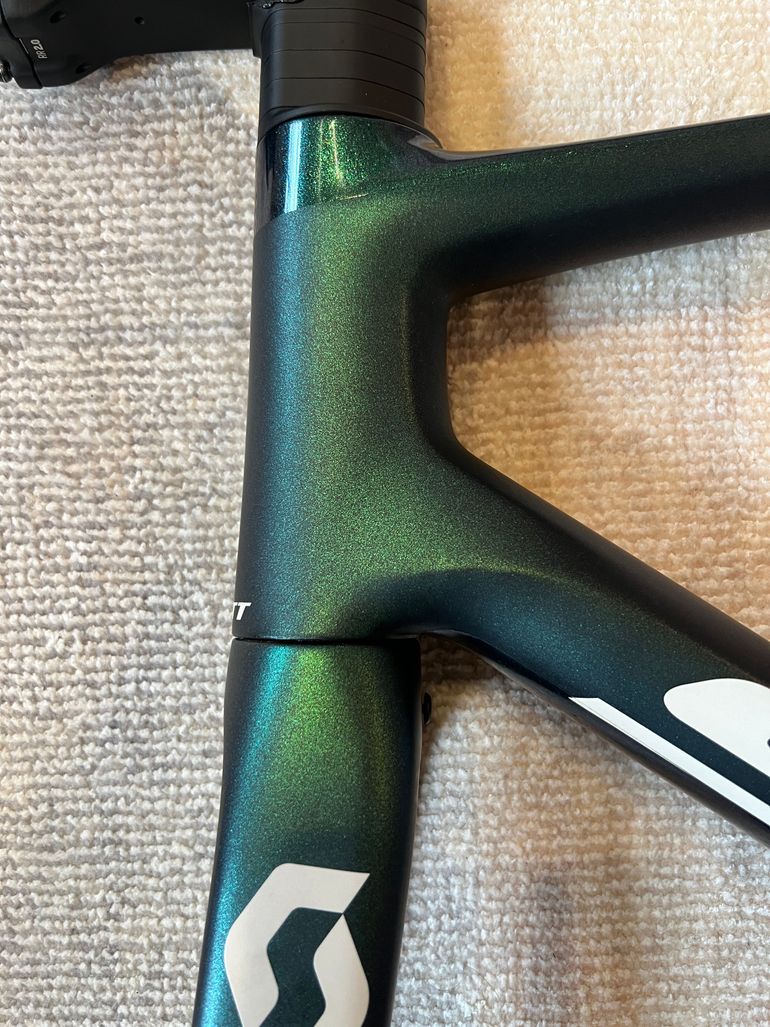 Used Scott Addict 20 2022 Frameset 2022 Road & Gravel, Green — image 5 of 10
