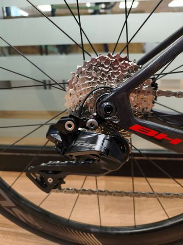 Used BH AEROLIGHT 6.0 2024 2024 Road & Gravel, Black — image 3 of 14