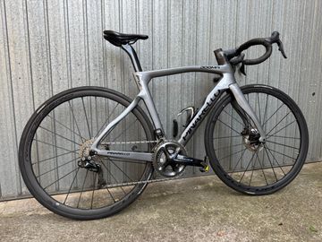 Used Pinarello Dogma F12 Disk Dura Ace Di2 2021 2021 Road & Gravel