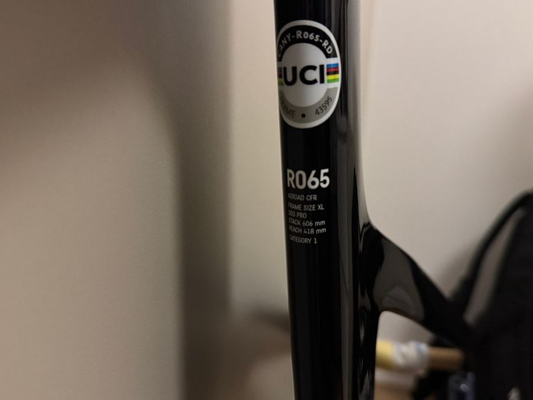 Used Canyon Aeroad CFR Disc eTap 2021 Frameset 2021 Road & Gravel, Blue — image 6 of 8