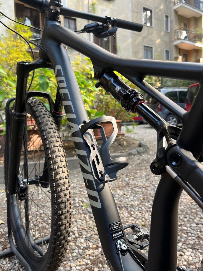 Used Specialized Epic SRAM NX Eagle 2021 Mountainbike, Black — image 2 of 8