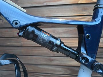 Used Orbea Oiz Shimano SLX 2024 Mountainbike, White — image 17 of 25