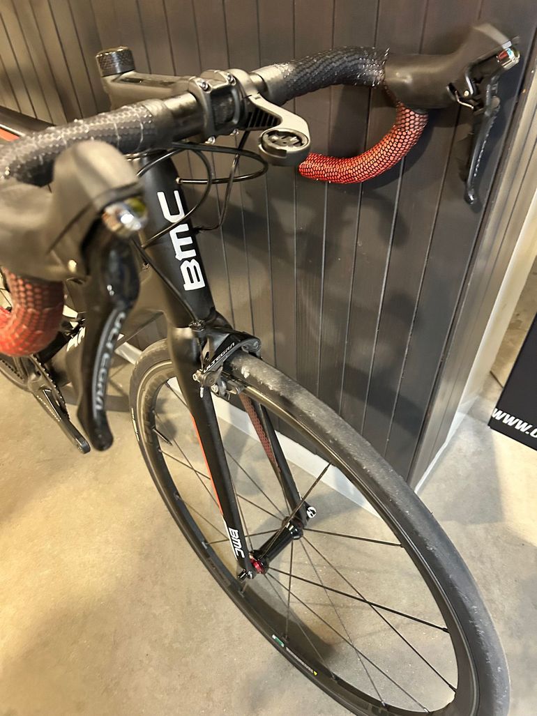 Used BMC Teammachine SLR 01 2017 Road & Gravel, Black — image 9 of 9