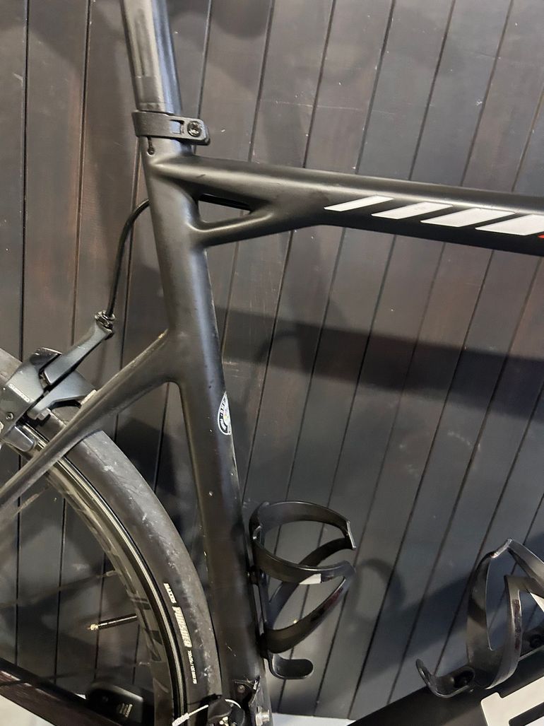 Used BMC Teammachine SLR 01 2017 Road & Gravel, Black — image 6 of 9
