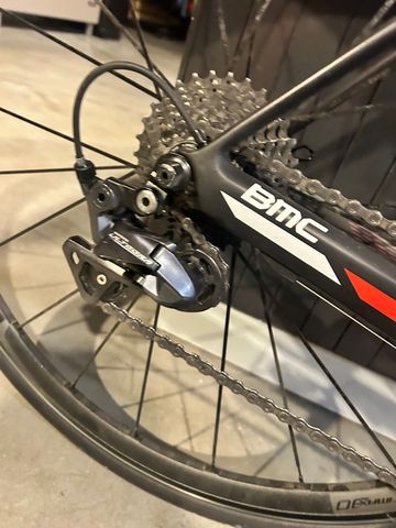 Used BMC Teammachine SLR 01 2017 Road & Gravel, Black — image 4 of 9