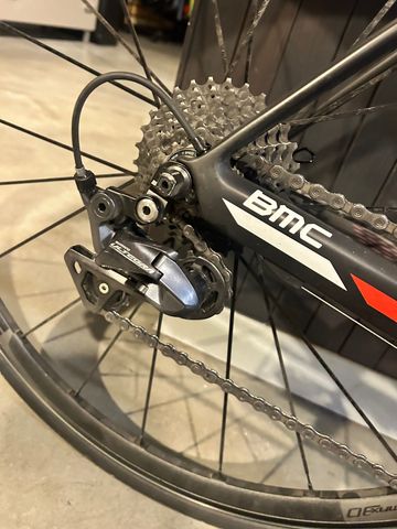 Used BMC Teammachine SLR 01 2017 Road & Gravel, Black — image 3 of 9