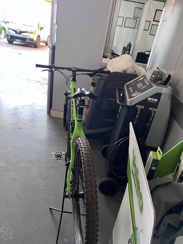 Used Bianchi Methanol 29.3 SX 2017 2017 Mountainbike, Green, 29 — image 1 of 3