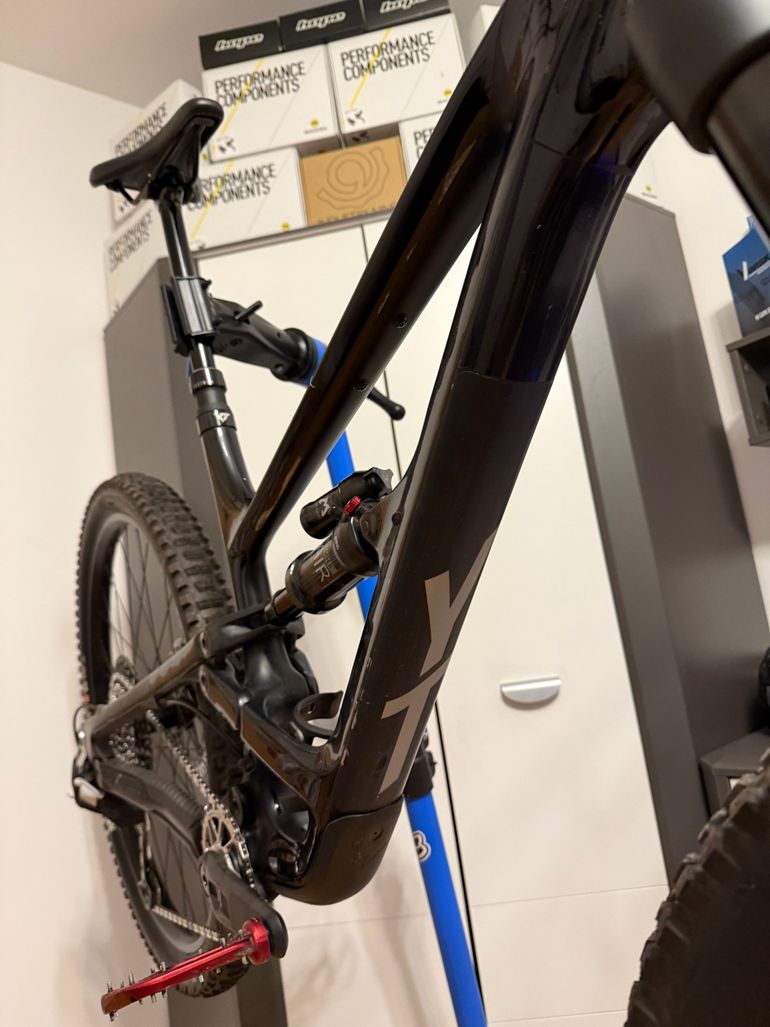 Used YT Industries Capra CORE 4 29 2023 Frameset 2023 Mountainbike, Black, 29 — image 5 of 6