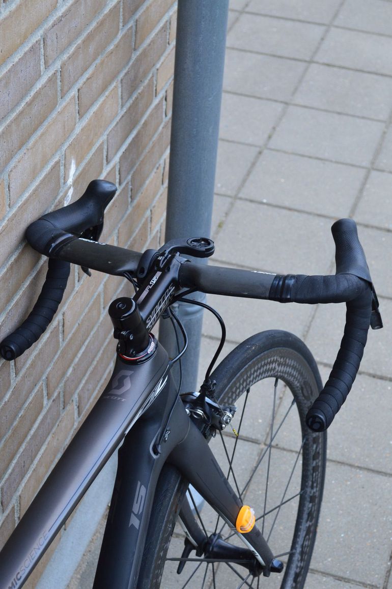 Used Scott Foil 15 2019 Road & Gravel, Black — image 4 of 5