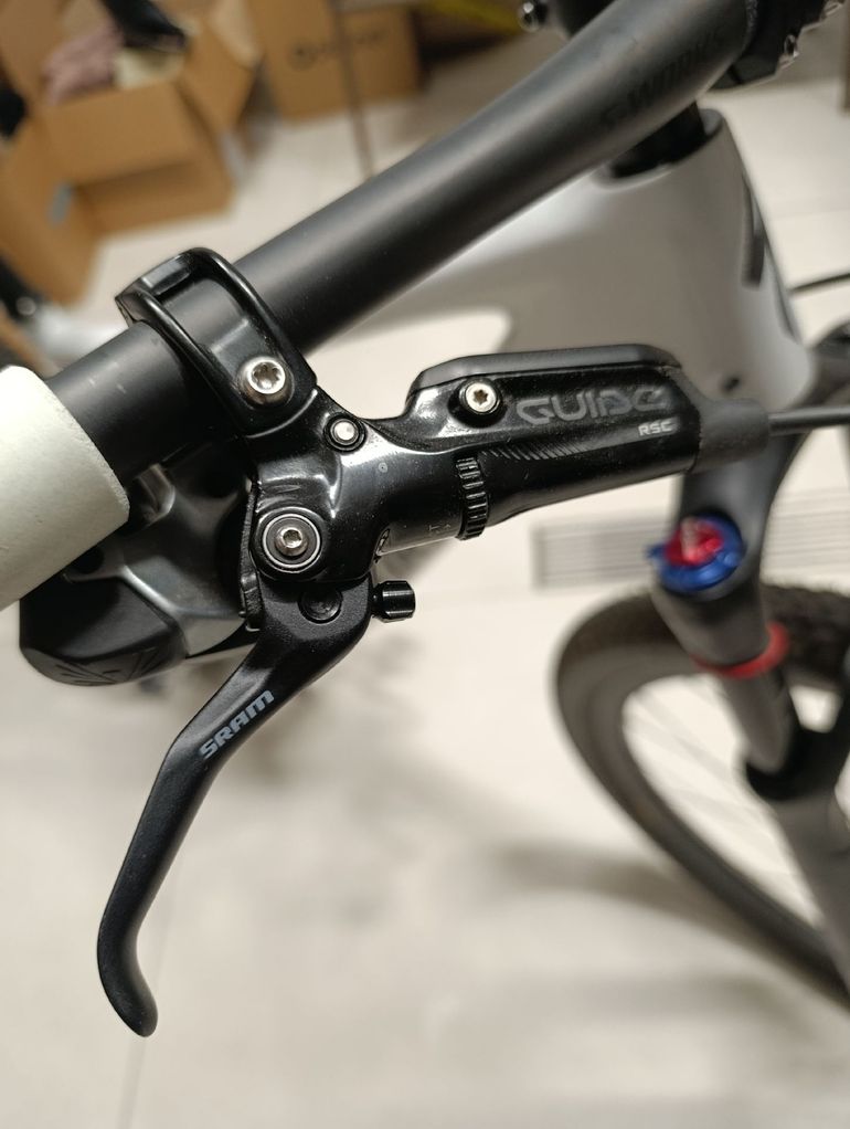 Used Specialized S-Works Epic 2022 2022 Mountainbike, White, 29 — image 3 of 12
