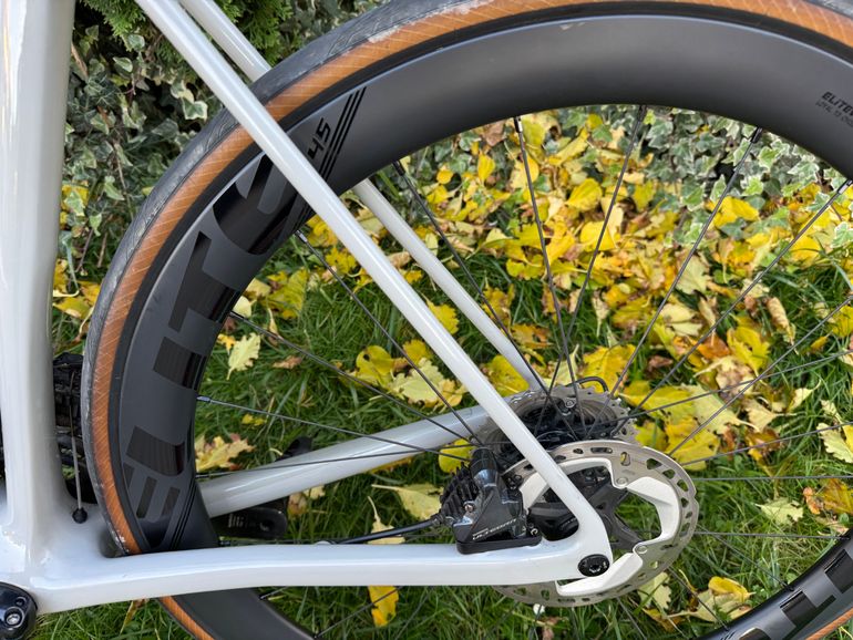 Used Canyon Endurace CF SL 8 2022 2022 Road & Gravel, Light Gray — image 12 of 12