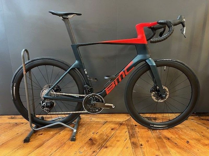Použité BMC R 01 2025 Road & Gravel — obrázek 1 z 3