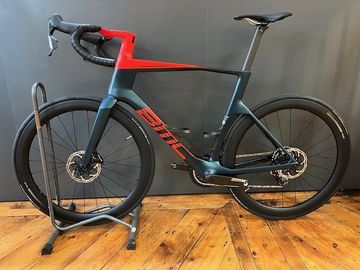 Použité BMC R 01 2025 Road & Gravel — obrázek 3 z 3