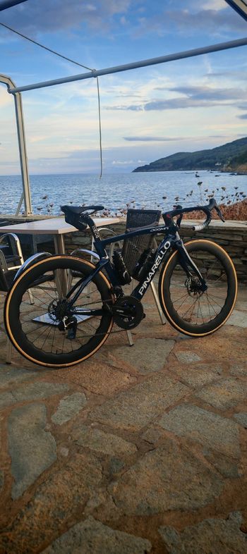 Used Pinarello DOGMA F RED ETAP AXS Disc 2024 Frameset 2024 Road & Gravel