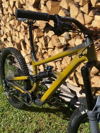 Specialized STATUS 2 170 2024 Frameset 2024 Mountainbike usato, Nero — immagine 2 di 5