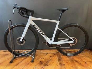 Used BMC Teammachine SLR ONE 2025 Road & Gravel — image 3 of 3