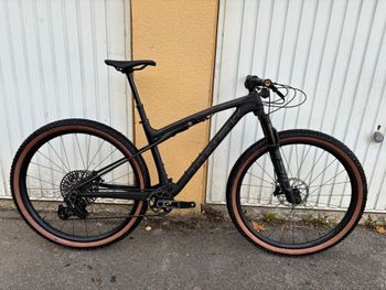 Used Trek Supercaliber SLR 9.8 X0 AXS T-Type Gen 2 2025 2025 MTB