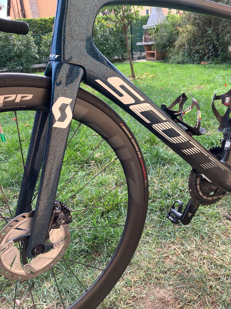 Used Scott Foil RC PRO 2022 2022 Road & Gravel, Blue — image 4 of 7