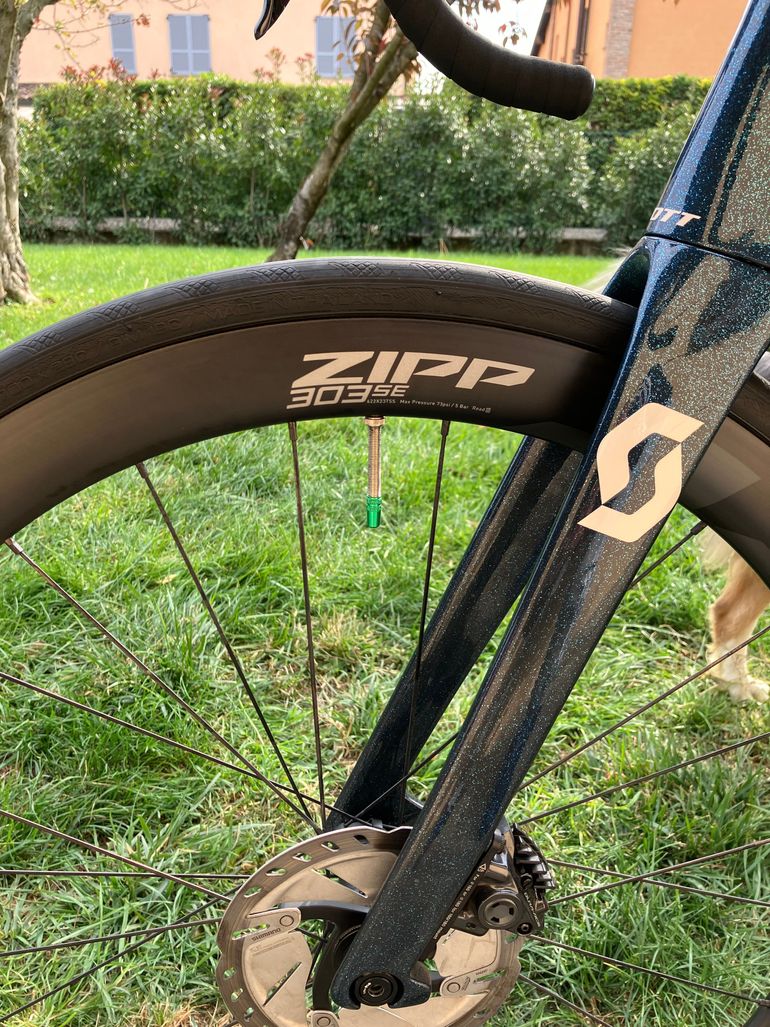 Used Scott Foil RC PRO 2022 2022 Road & Gravel, Blue — image 3 of 7