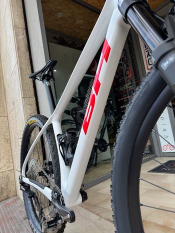 Used BH ULTIMATE 8.0 2024 Mountainbike, White — image 15 of 16
