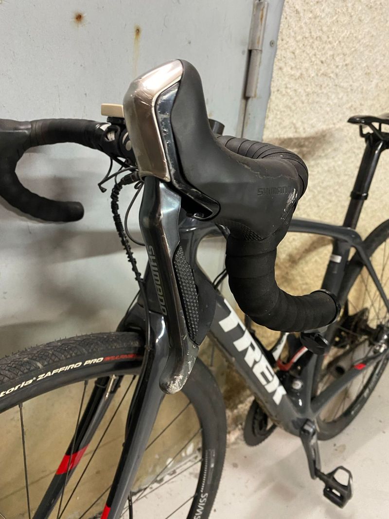 Used Trek SLR 2018 Road & Gravel, Light Gray — image 9 of 11