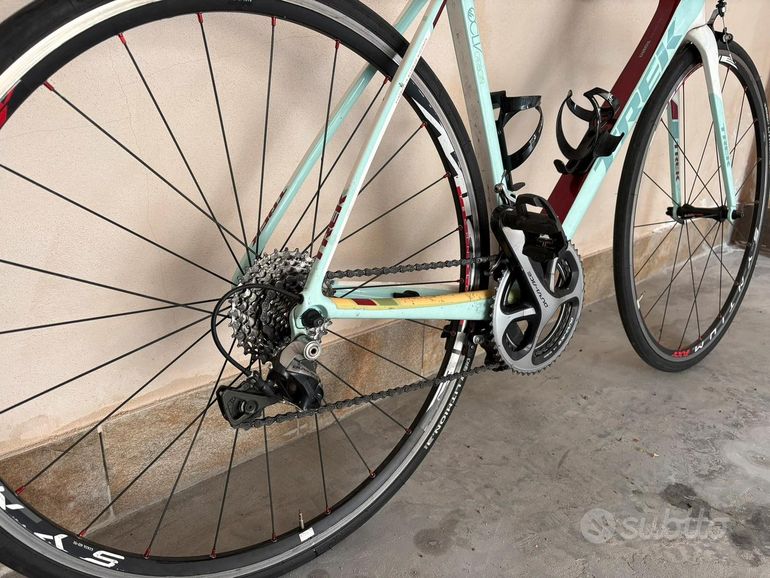 Used Trek Madone 2015 Road & Gravel, Green — image 2 of 4