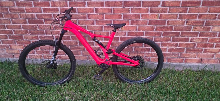 Used Specialized Turbo Levo SL Comp 2022 2022 Mountainbike, Red, 29 — image 2 of 3