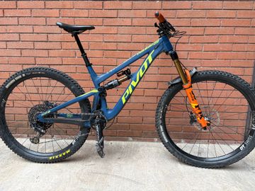 Used Pivot Firebird 29 Pro X01 2020 2020 Mountainbike, Blue, 29 — image 1 of 10