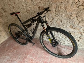 Used Specialized Epic FSR Comp Carbon World Cup 2017 2017 Mountainbike, Black, 29 — image 2 of 15