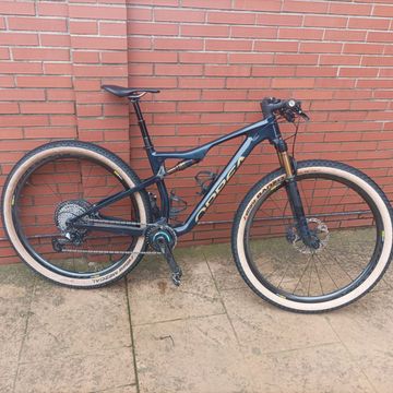 Used Orbea Oiz MPRO 2021 Mountainbike, Blue — image 7 of 7