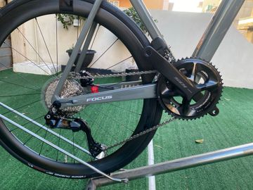 Used Focus IZALCO MAX 8.9 2024 2024 Road & Gravel, Red — image 2 of 5