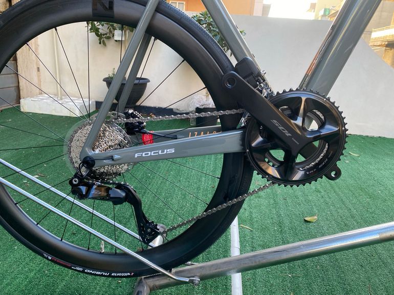 Used Focus IZALCO MAX 8.9 2024 2024 Road & Gravel, Red — image 2 of 5