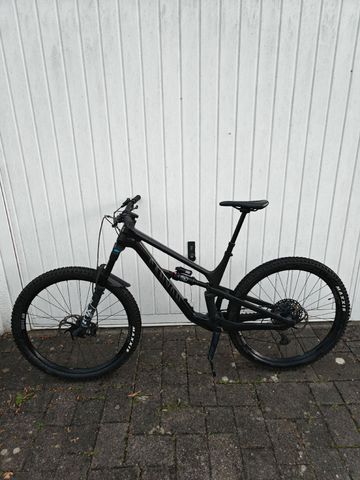 Used Canyon Spectral 29 CF 7 2022 2022 Mountainbike, Black, 29 — image 2 of 4