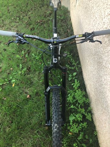Used Commencal Meta AM 29 2021 Mountainbike, White — image 3 of 5