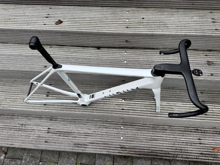 Used Aurum Magma V1 2022 Road & Gravel, White — image 2 of 17