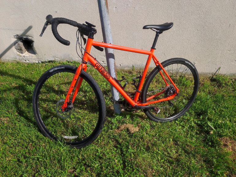 Used Genesis Cda 10 2023 2023 Road & Gravel, Orange — image 2 of 7