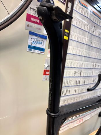 Used Orbea OMR 2023 Road & Gravel, Black — image 7 of 7