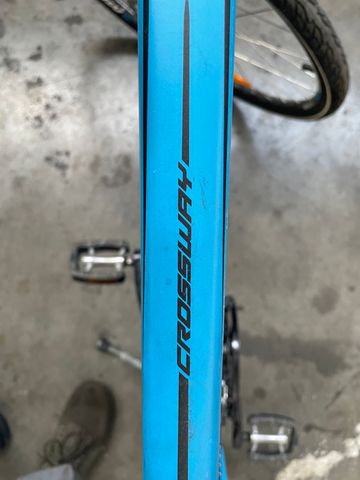 Used Merida Crossway40 2017 Mountainbike, Blue — image 5 of 7