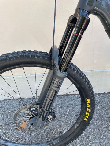 Used Santa Cruz Megatower X01 Coil/Carbon CC/29 2020 Mountainbike, Black, 29 — image 4 of 4