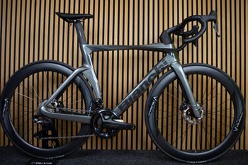 Used Bianchi Oltre PRO Ultegra Di2 2023 2023 Road & Gravel