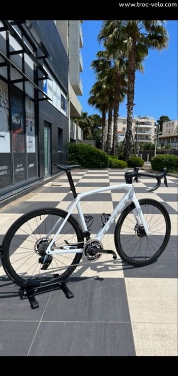 Used Trek Emonda SRAM Red eTap AXS 2022 Road & Gravel